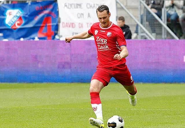 临生死考验 临生死考验